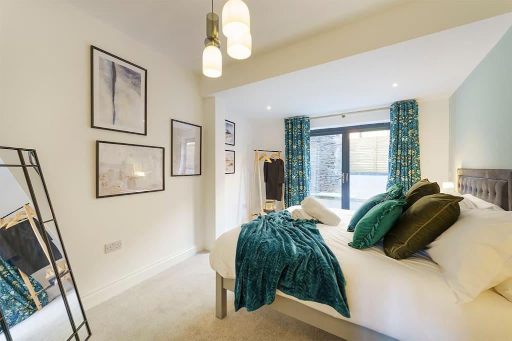 Bressingham - 2 Bedroom Luxury Apartment By Mint Stays Bristol Buitenkant foto